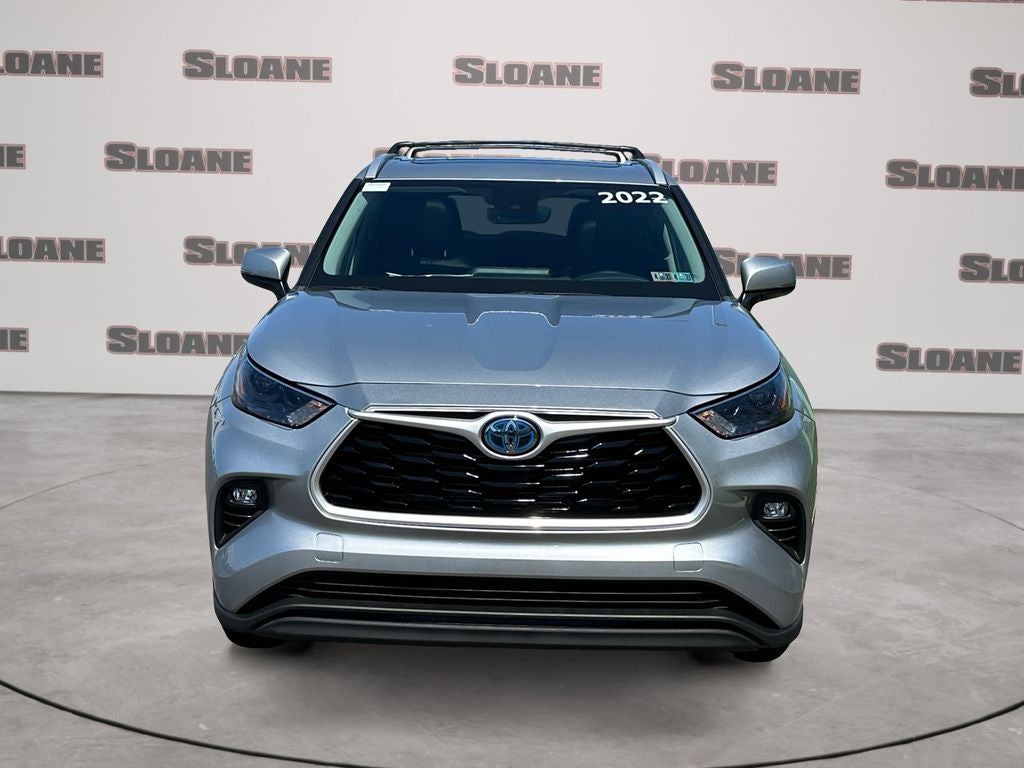 2022 Toyota Highlander Hybrid XLE