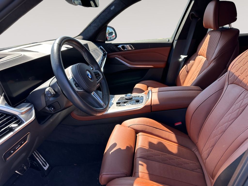 2024 BMW X7 M60i