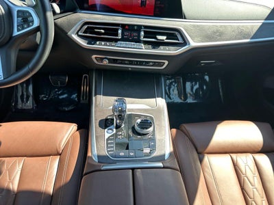 2020 BMW X7 M50i
