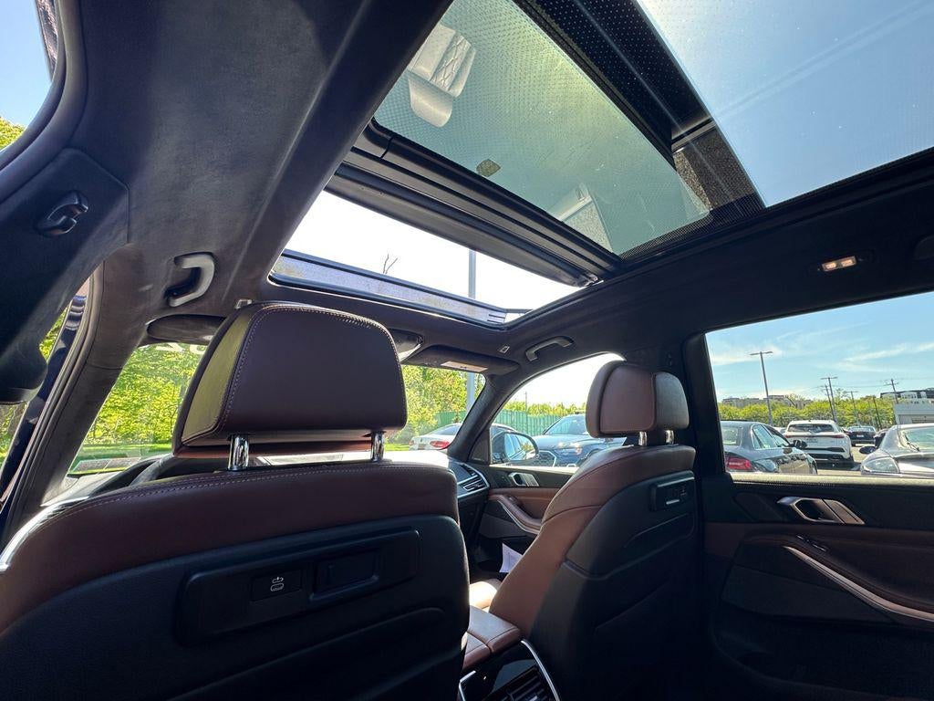 2020 BMW X7 M50i