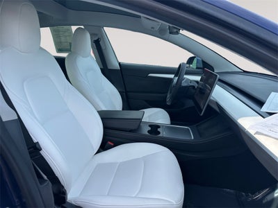 2023 Tesla Model 3 Performance