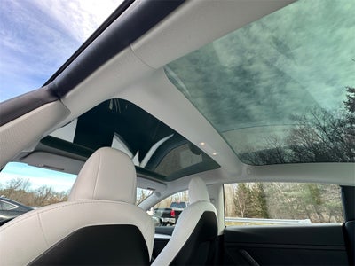 2023 Tesla Model 3 Performance