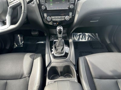 2022 Nissan Rogue Sport SL AWD Xtronic CVT