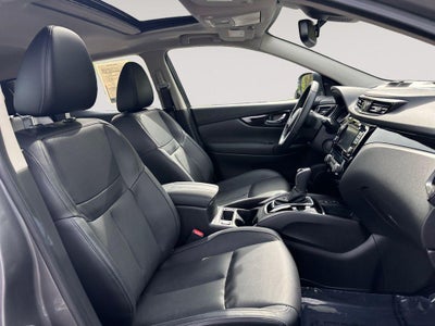 2022 Nissan Rogue Sport SL AWD Xtronic CVT