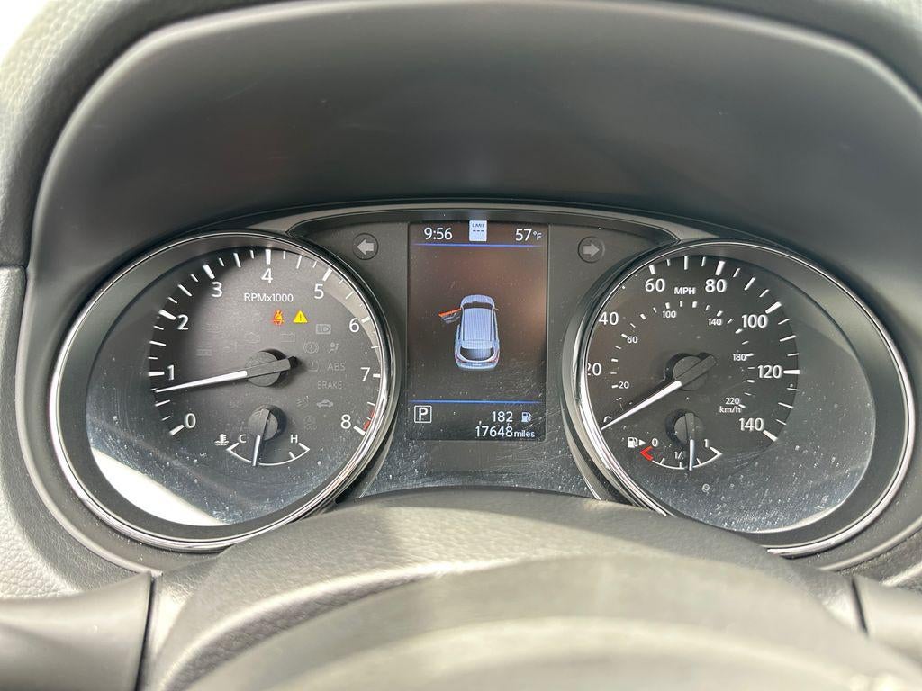 2022 Nissan Rogue Sport SL AWD Xtronic CVT