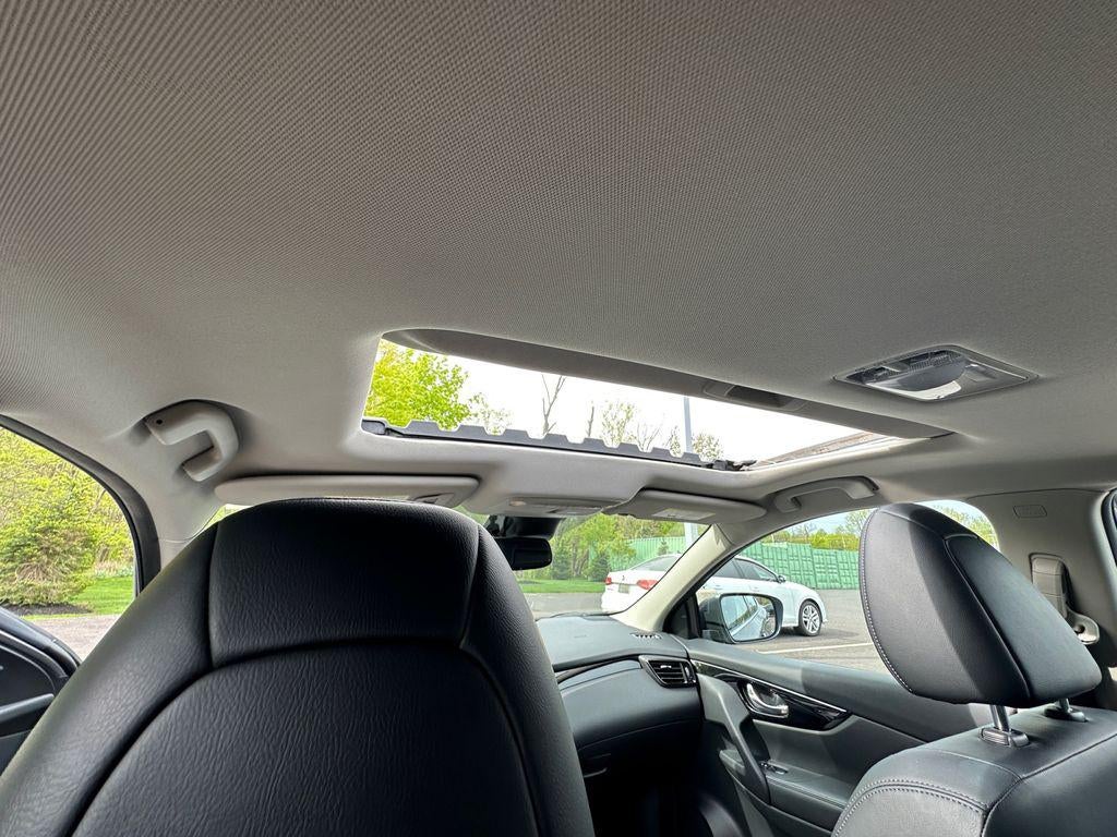 2022 Nissan Rogue Sport SL AWD Xtronic CVT