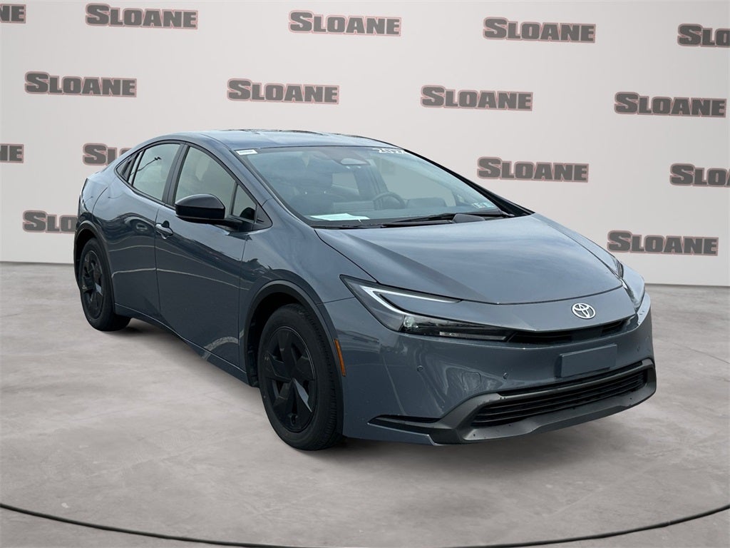 2024 Toyota Prius LE