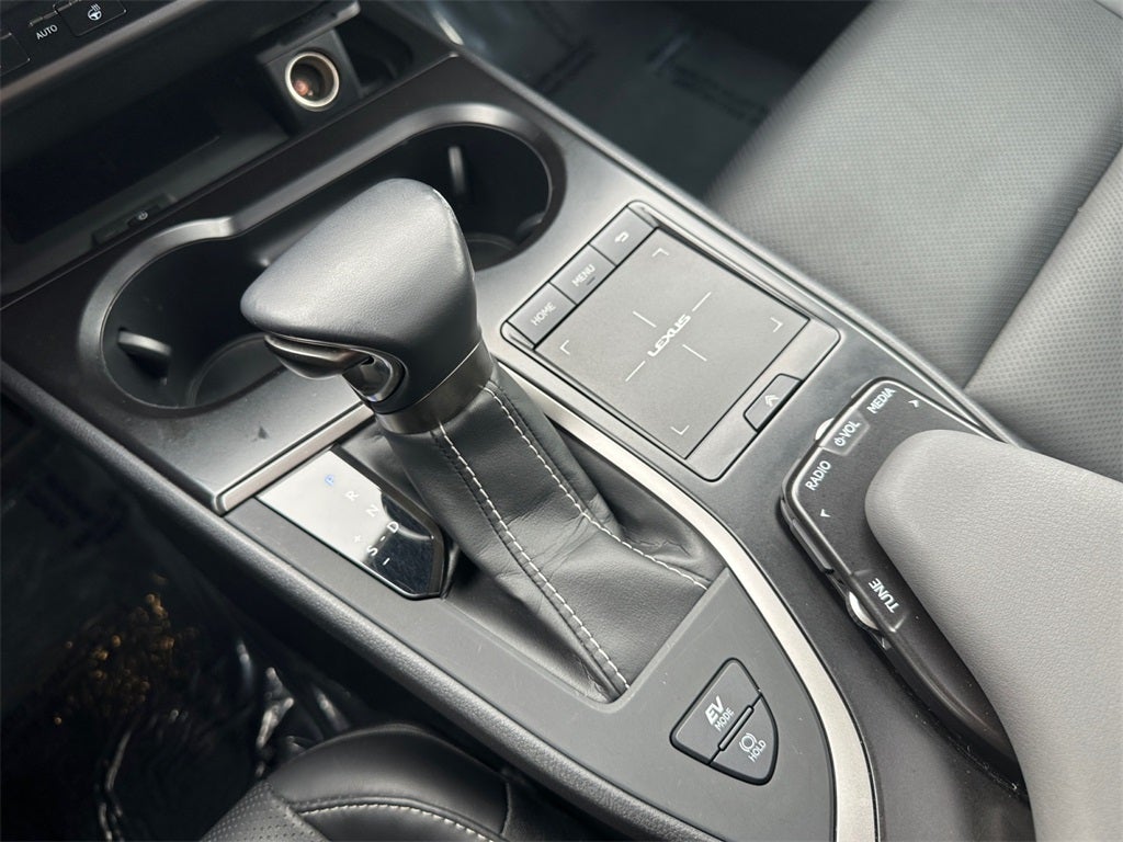 2020 Lexus UX 250h Base