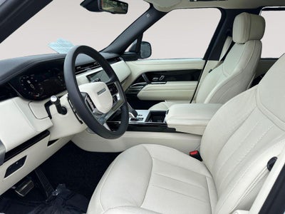 2025 Land Rover Range Rover P550e SE