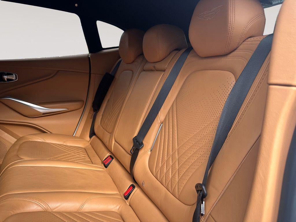 2021 Aston Martin DBX Base