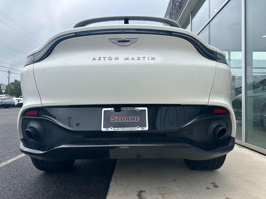 2021 Aston Martin DBX Base