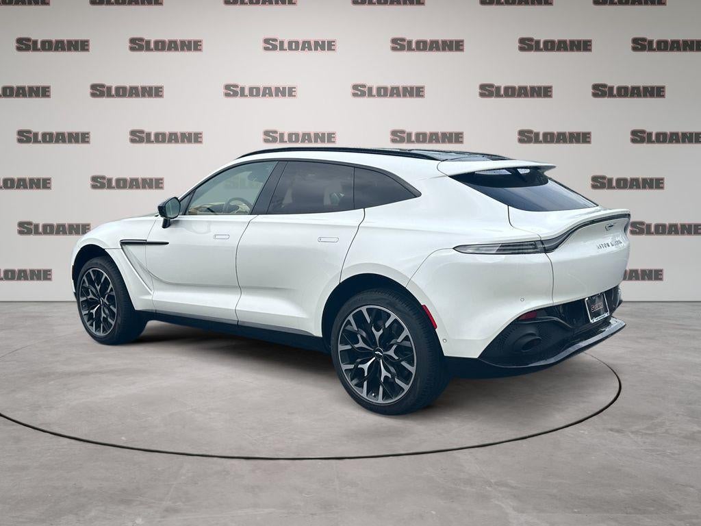 2021 Aston Martin DBX Base