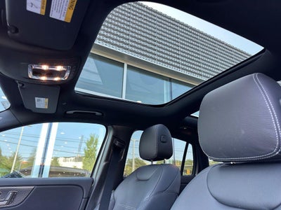 2025 Mercedes-Benz GLA 250 4MATIC®