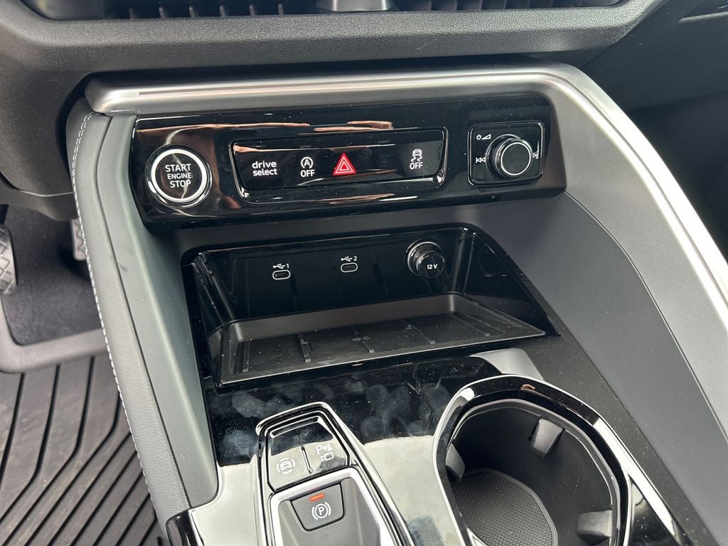 2026 Audi Q5 Premium TFSI quattro S tronic