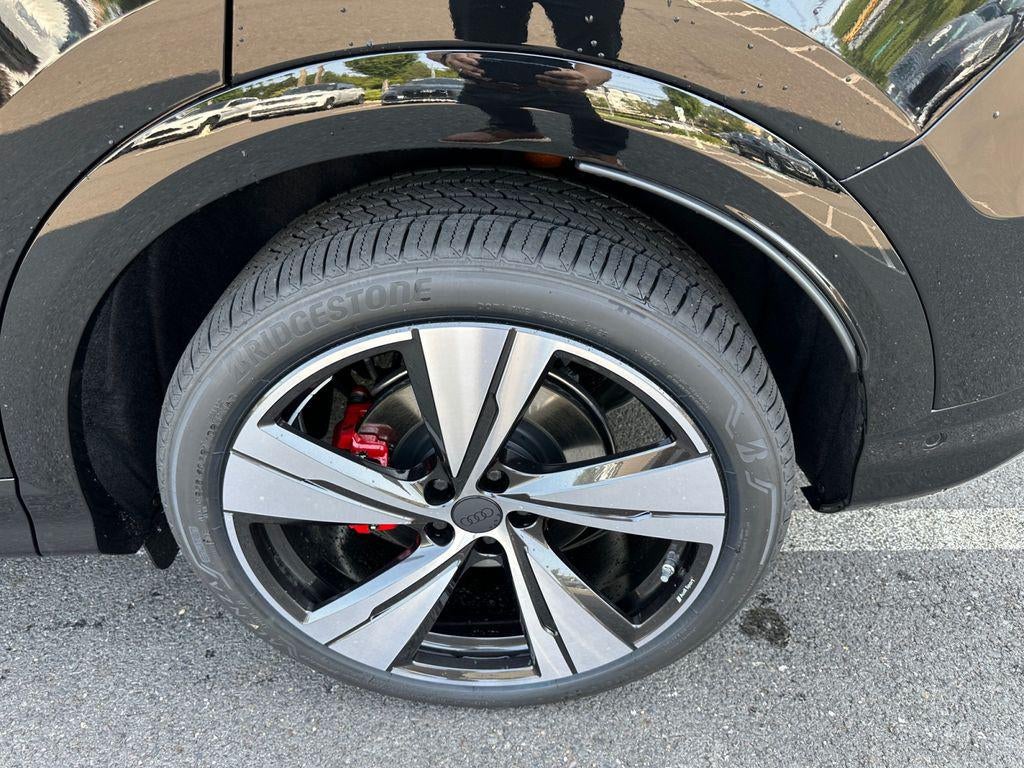 2026 Audi SQ5 Premium Plus TFSI quattro S tronic