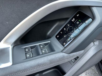 2026 Audi SQ5 Premium Plus TFSI quattro S tronic