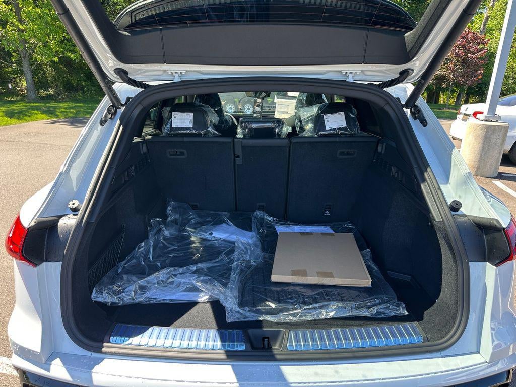 2026 Audi SQ5 Premium Plus TFSI quattro S tronic