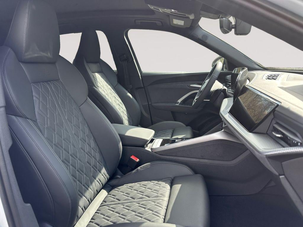 2026 Audi SQ5 Premium Plus TFSI quattro S tronic