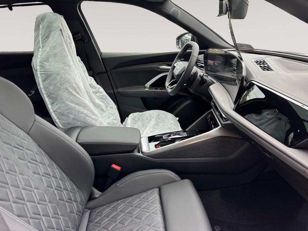 2026 Audi SQ5 Premium Plus TFSI quattro S tronic