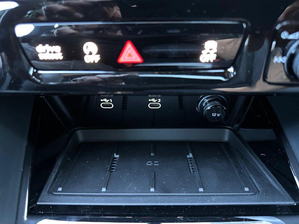 2026 Audi SQ5 Premium plus