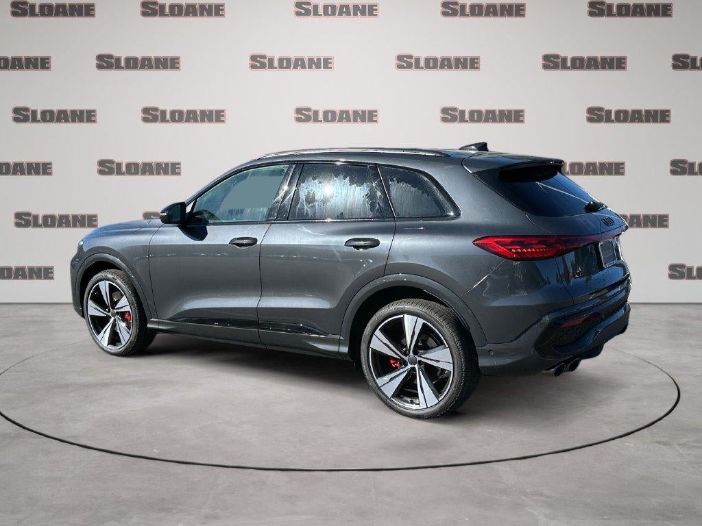 2026 Audi SQ5 Premium plus