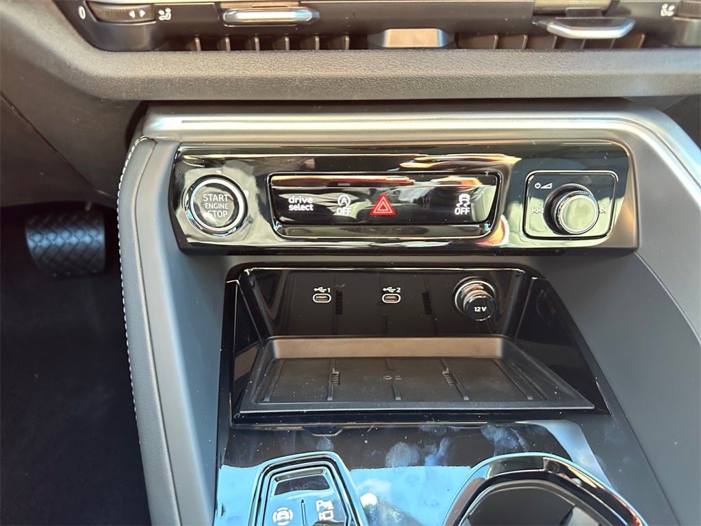 2025 Audi Q5 2.0T Premium Plus quattro