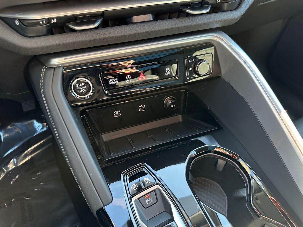 2025 Audi All-new Q5 Premium Plus TFSI quattro S tronic