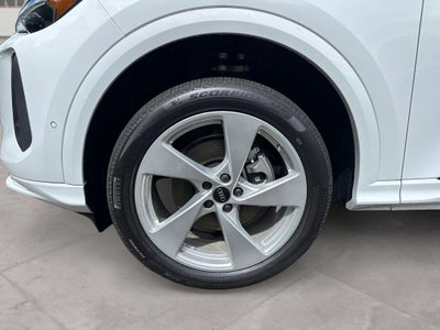 2026 Audi Q5 Premium Plus TFSI quattro S tronic