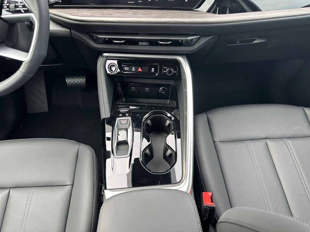 2026 Audi Q5 Premium Plus TFSI quattro S tronic