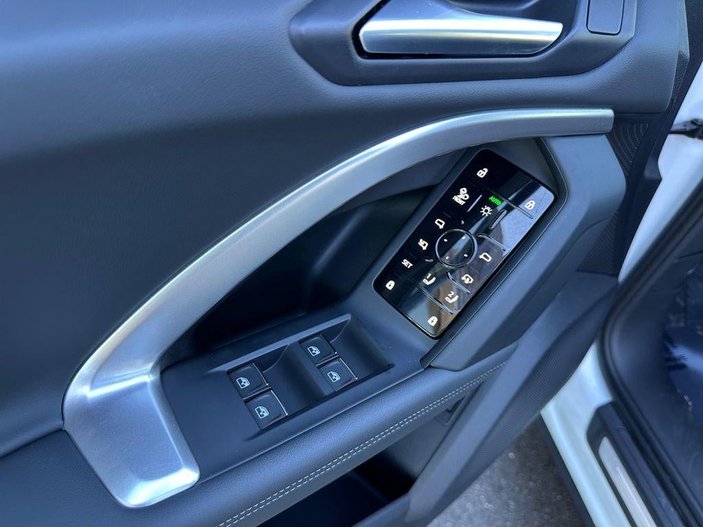 2025 Audi Q5 2.0T Premium Plus