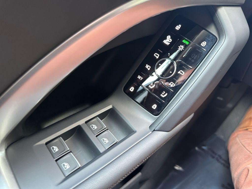 2025 Audi All-new Q5 Premium Plus TFSI quattro S tronic