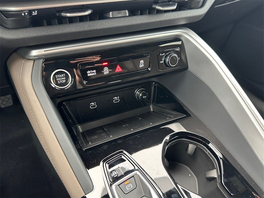 2025 Audi Q5 2.0T Premium Plus quattro