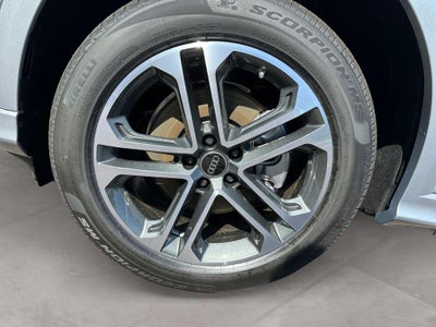 2026 Audi Q5 Premium Plus TFSI quattro S tronic