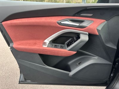 2025 Audi SQ5 3.0T Prestige quattro