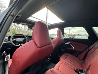 2025 Audi SQ5 3.0T Prestige quattro