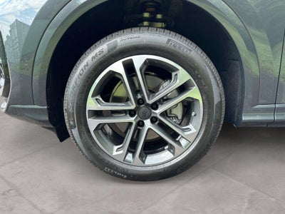 2026 Audi Q5 Premium TFSI quattro S tronic