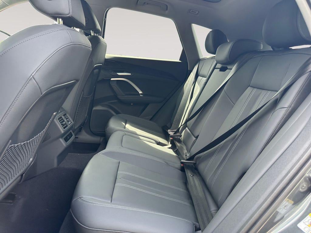 2026 Audi Q5 Premium TFSI quattro S tronic
