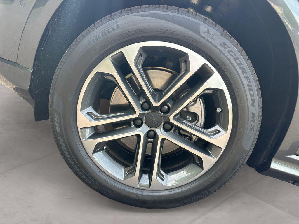 2026 Audi Q5 Premium TFSI quattro S tronic