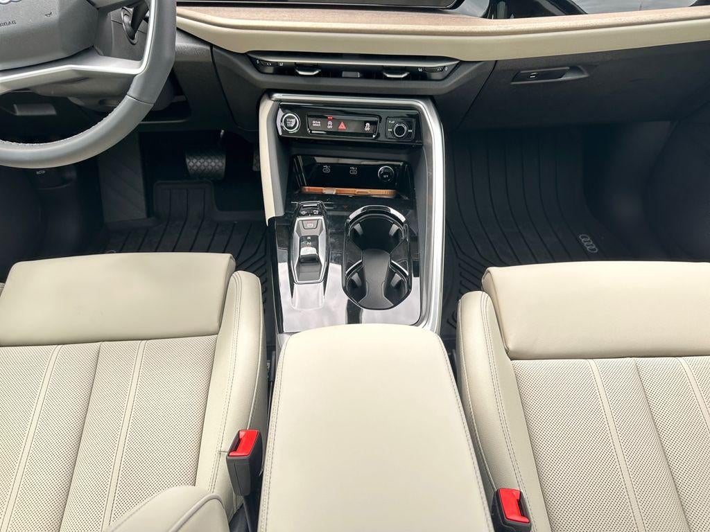 2026 Audi Q5 Premium Plus TFSI quattro S tronic