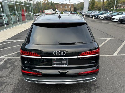 2023 Audi Q7 Premium 45 TFSI quattro Tiptronic