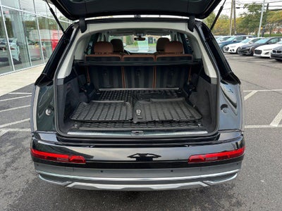 2023 Audi Q7 Premium 45 TFSI quattro Tiptronic