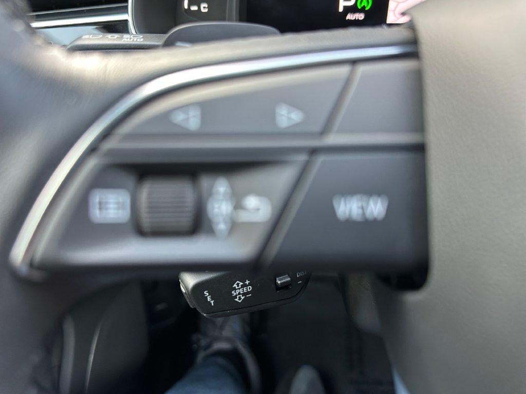 2023 Audi Q7 Premium 45 TFSI quattro Tiptronic