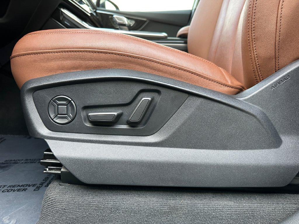 2023 Audi Q7 Premium 45 TFSI quattro Tiptronic