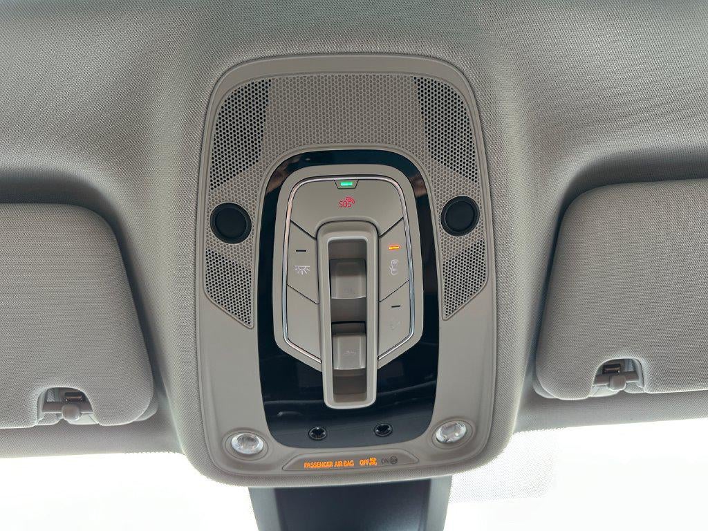 2023 Audi Q7 Premium 45 TFSI quattro Tiptronic