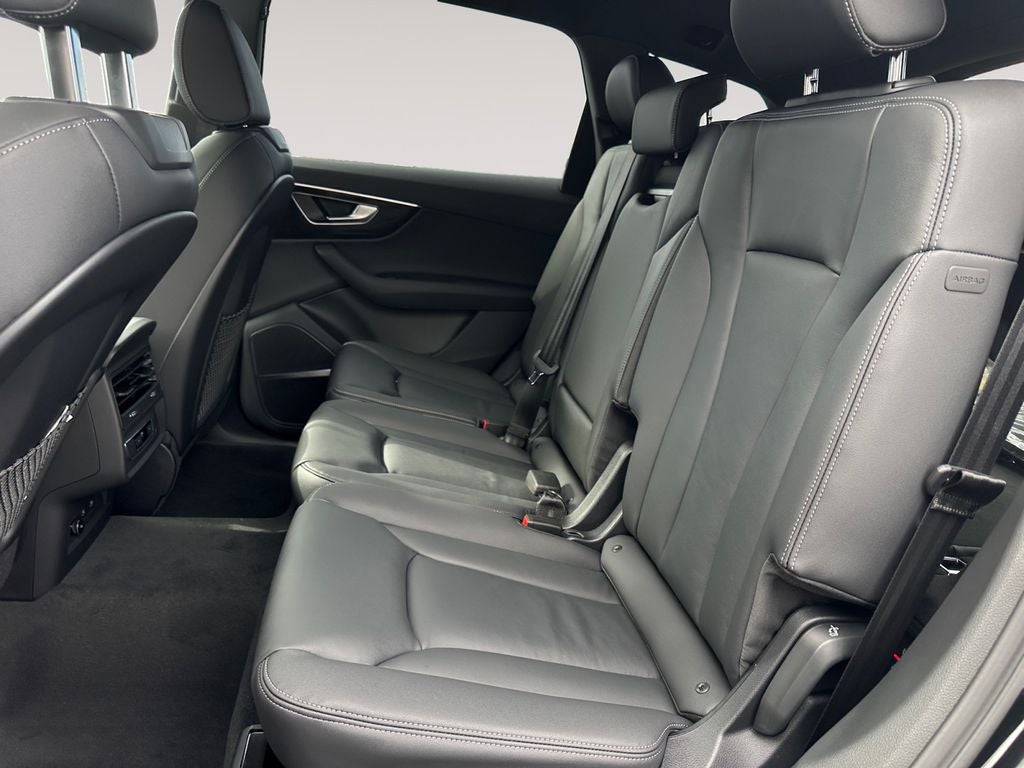 2026 Audi Q7 45 Premium quattro