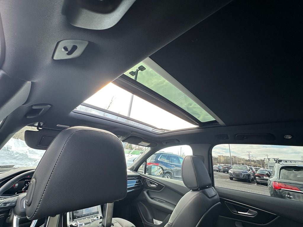 2026 Audi Q7 45 Premium quattro