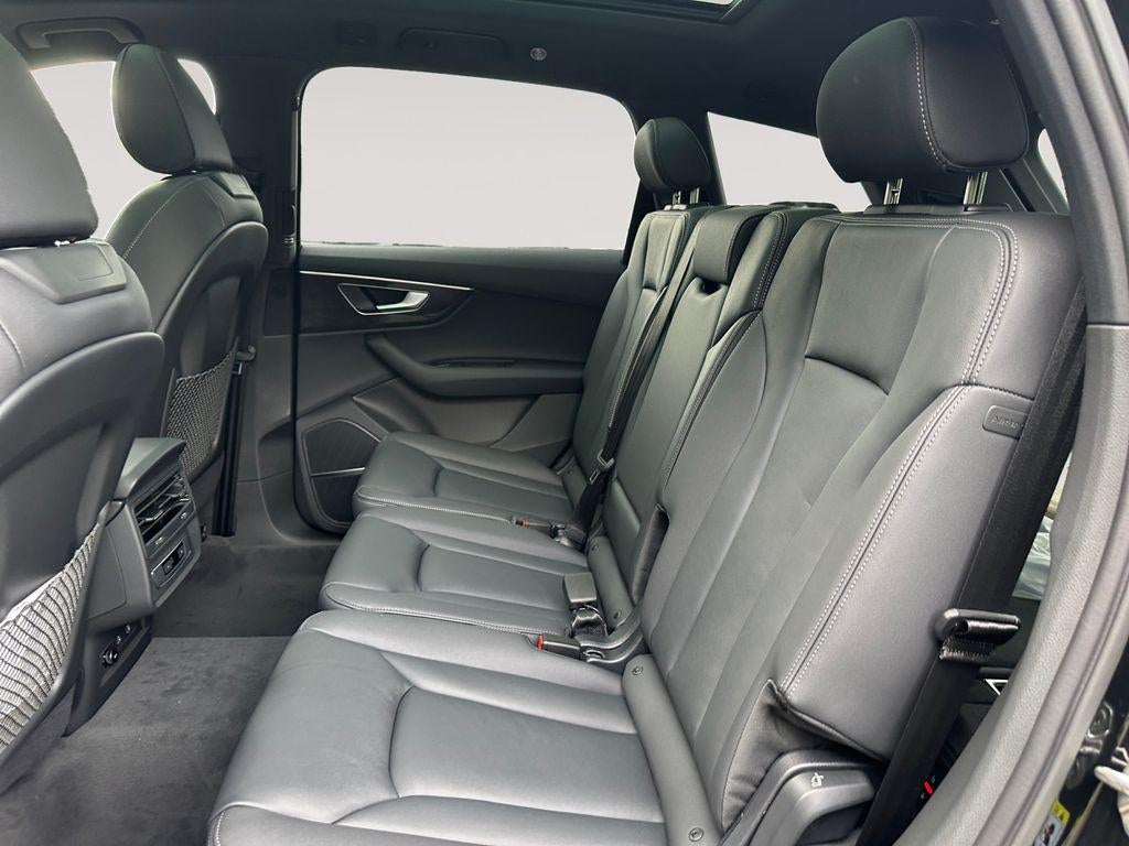 2026 Audi Q7 Premium