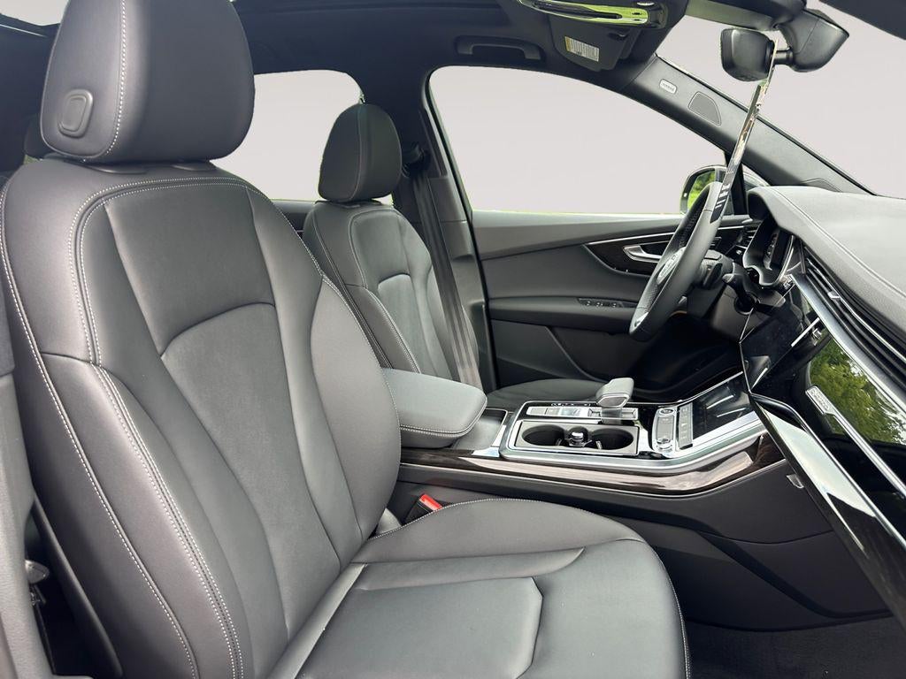 2026 Audi Q7 Premium