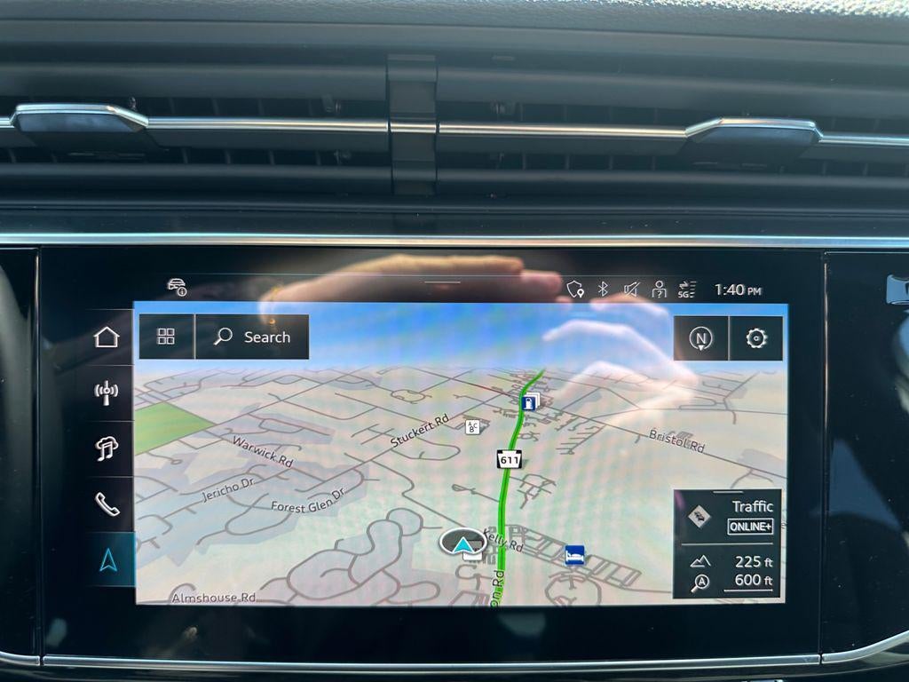 2026 Audi Q7 Premium