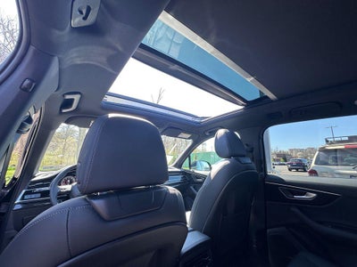 2026 Audi Q7 Premium